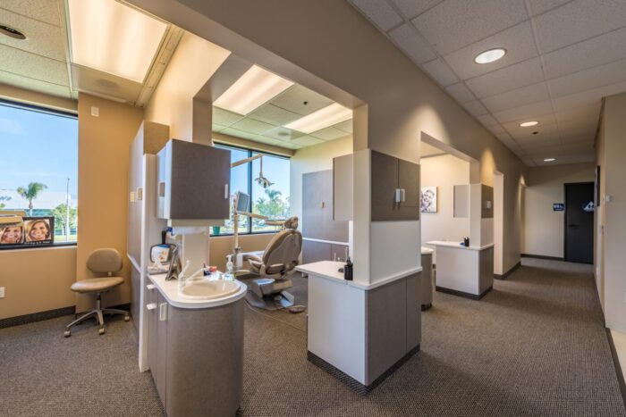 Dentist in San Buenaventura, CA